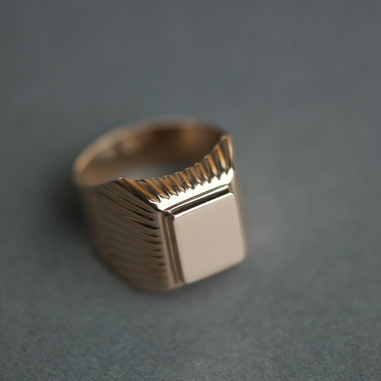 Vintage 14k Gold Wide Grooved Squared Signet Ring