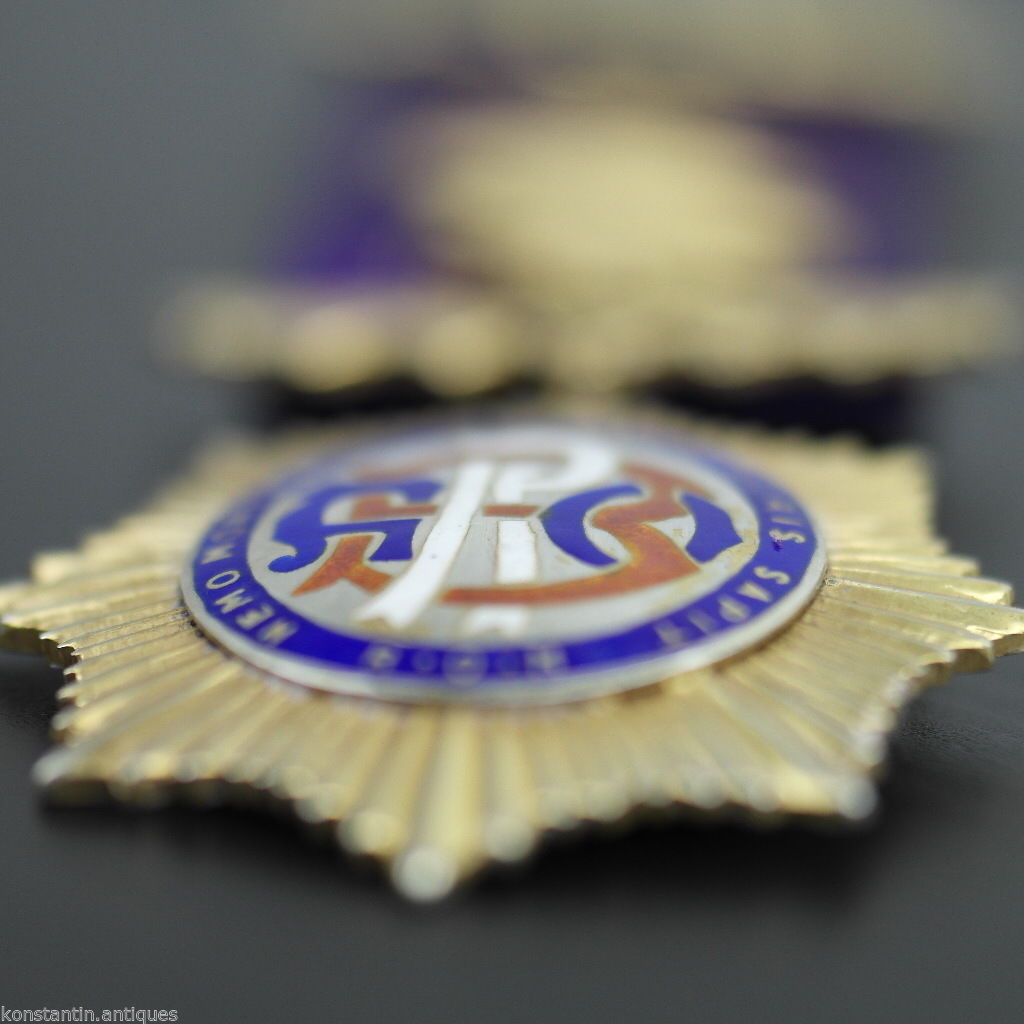 Vintage 1975er RAOB-Ehrentafel aus massivem Silber mit vergoldeter Medaille