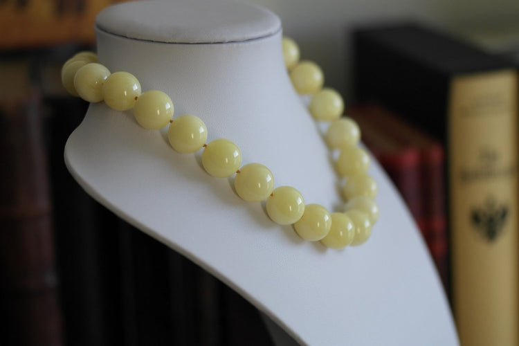 Vintage stylish plastic beads necklace and earrings