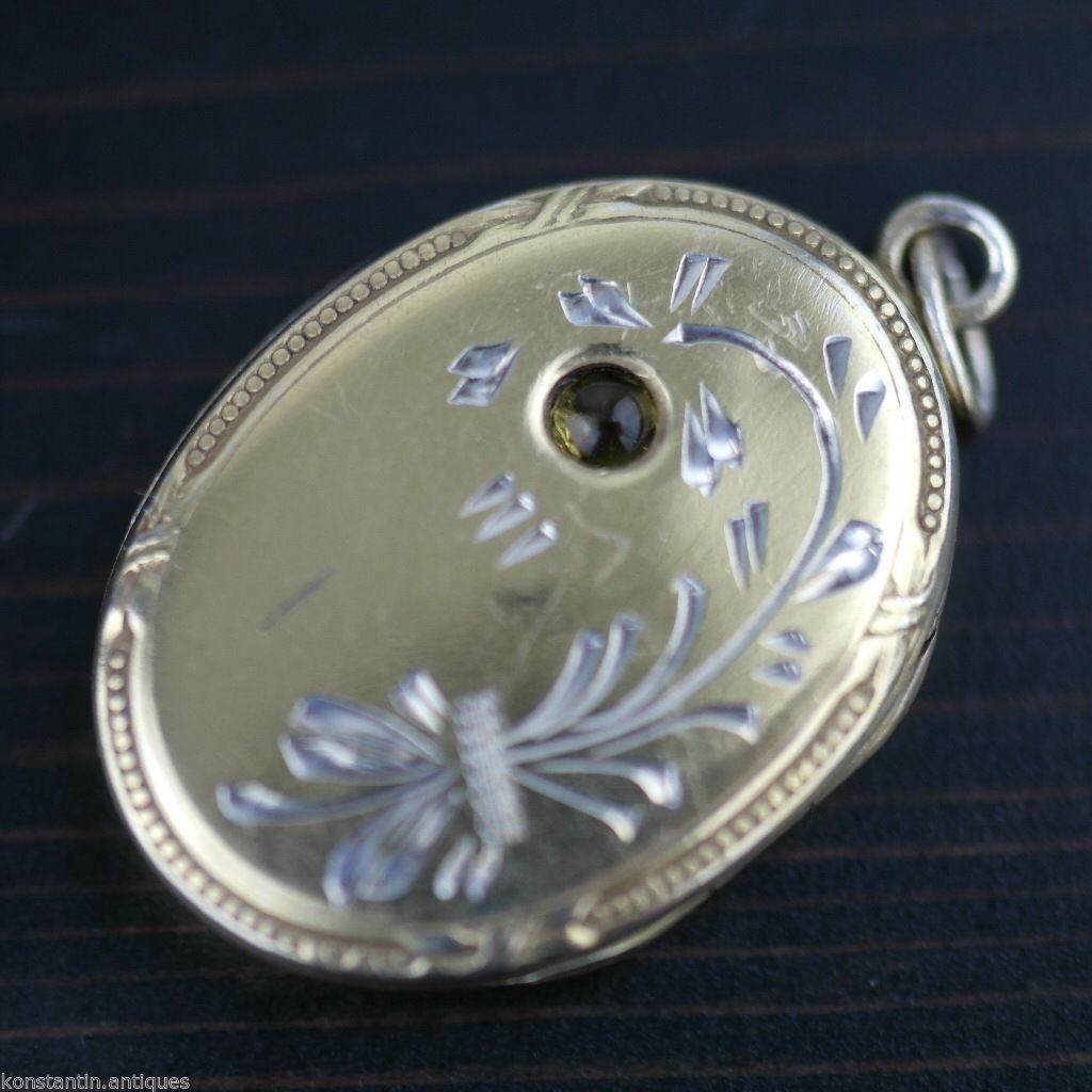 Solid silver store locket