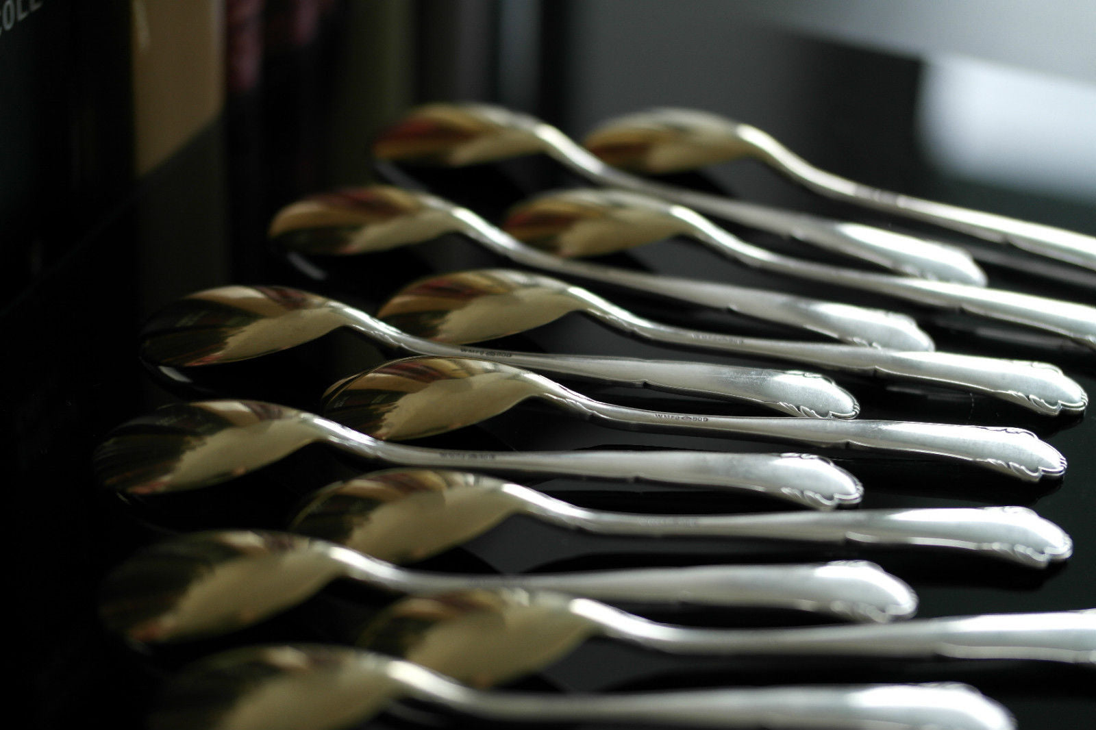Juego de doce cucharas de plata maciza bañada en oro antiguo WMF Alemán