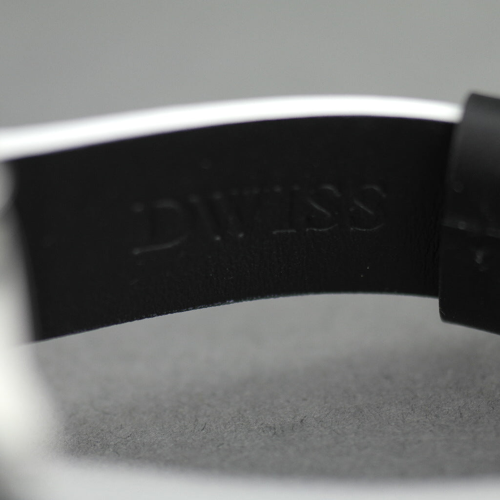 DWISS Limited Edition Swiss quartz white dial wristwatch 40mm