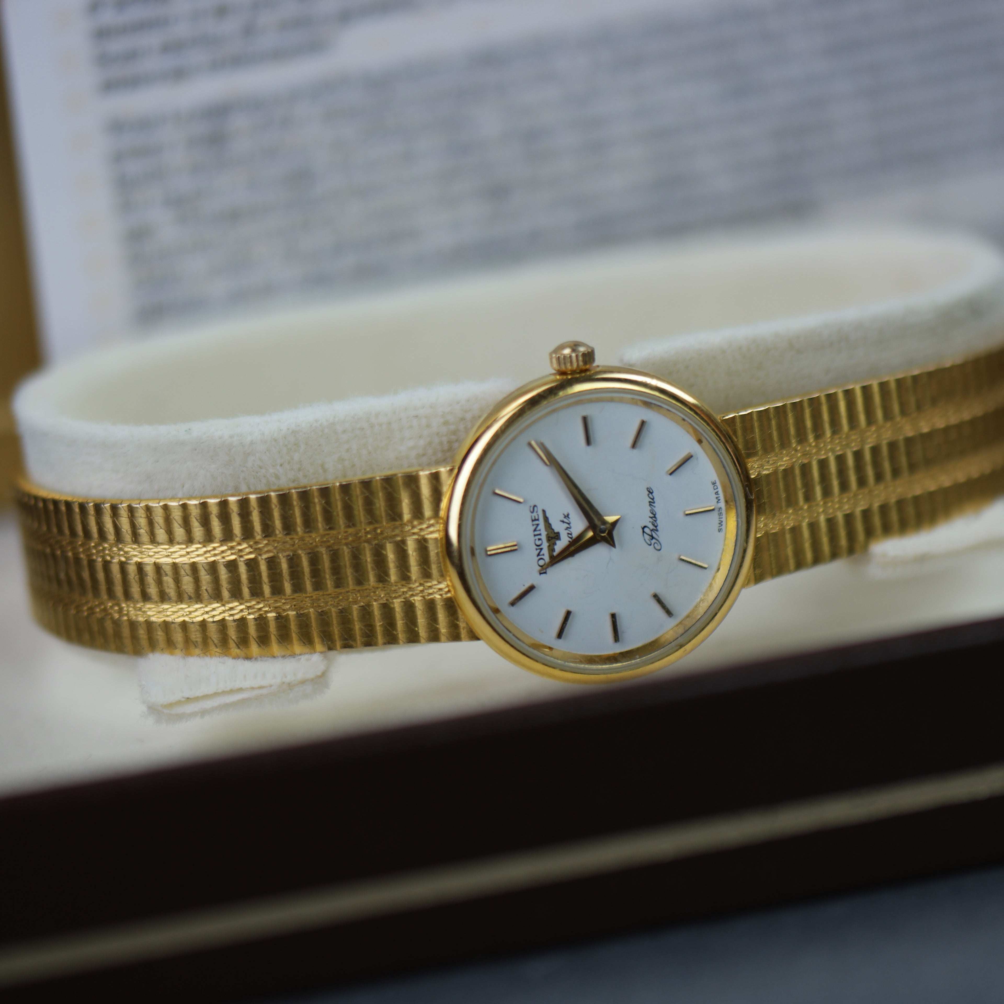 Longines Presence ladies quartz wristwatch 9ct gold case and bracelet