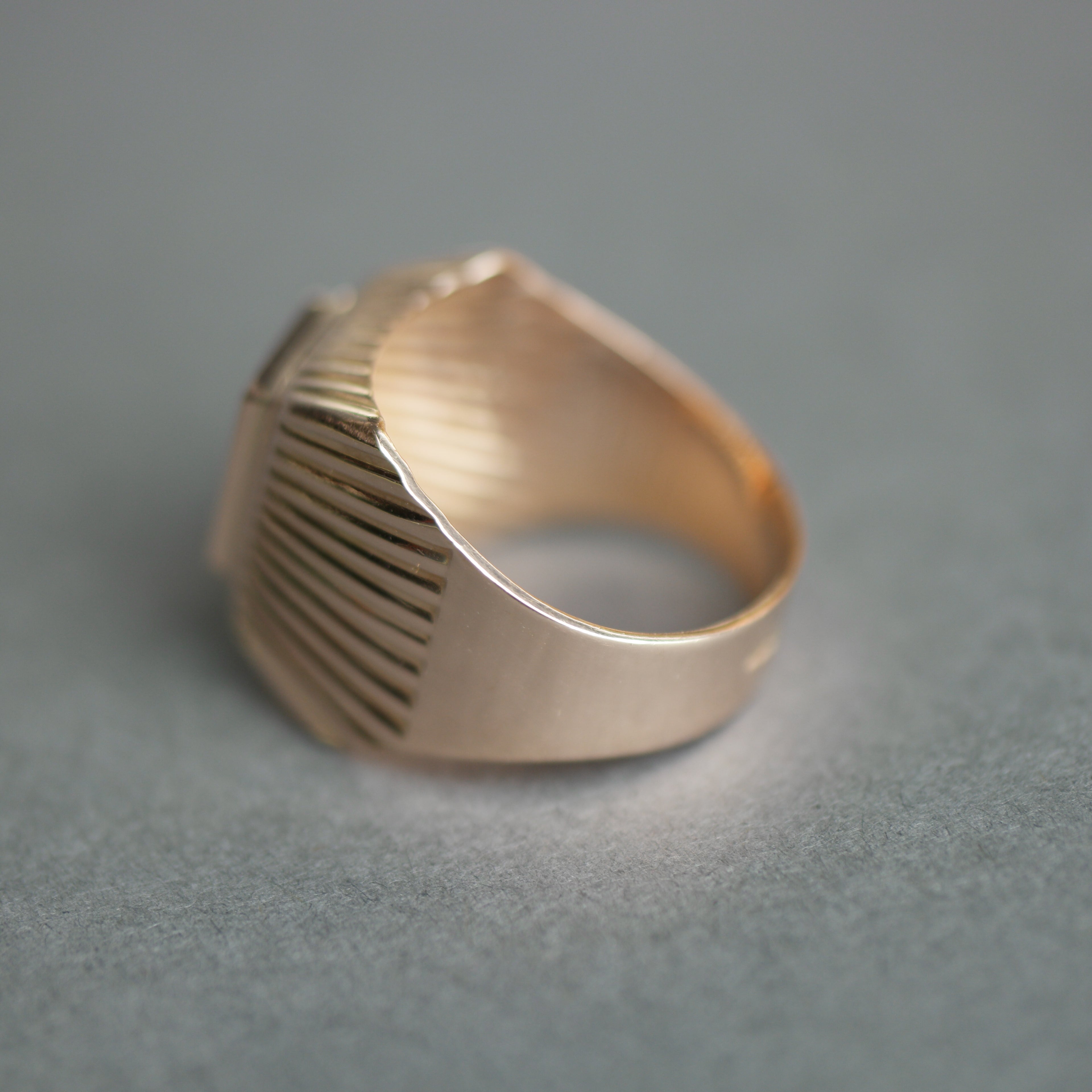 Vintage 14k Gold Wide Grooved Squared Signet Ring