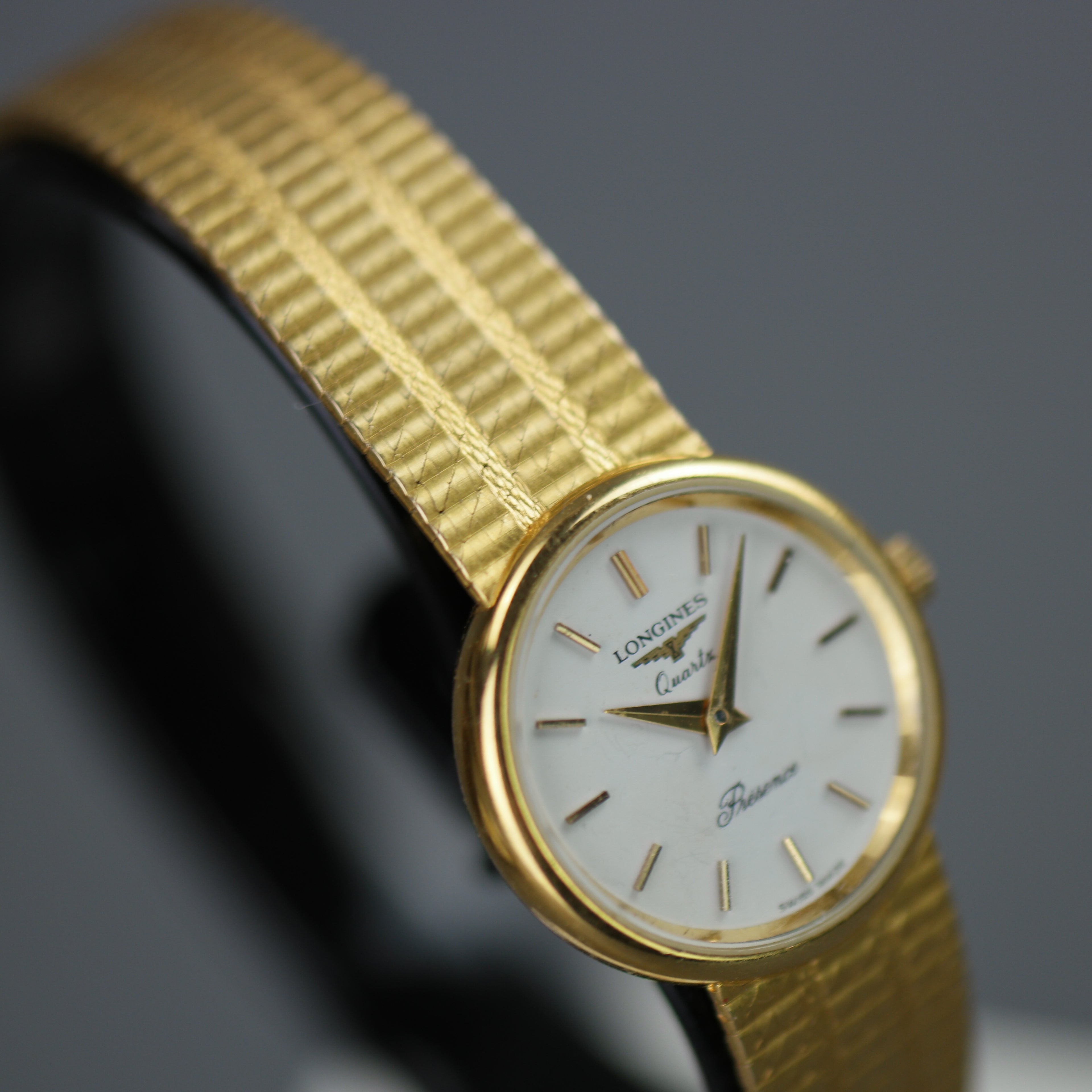 Longines Presence ladies quartz wristwatch 9ct gold case and bracelet