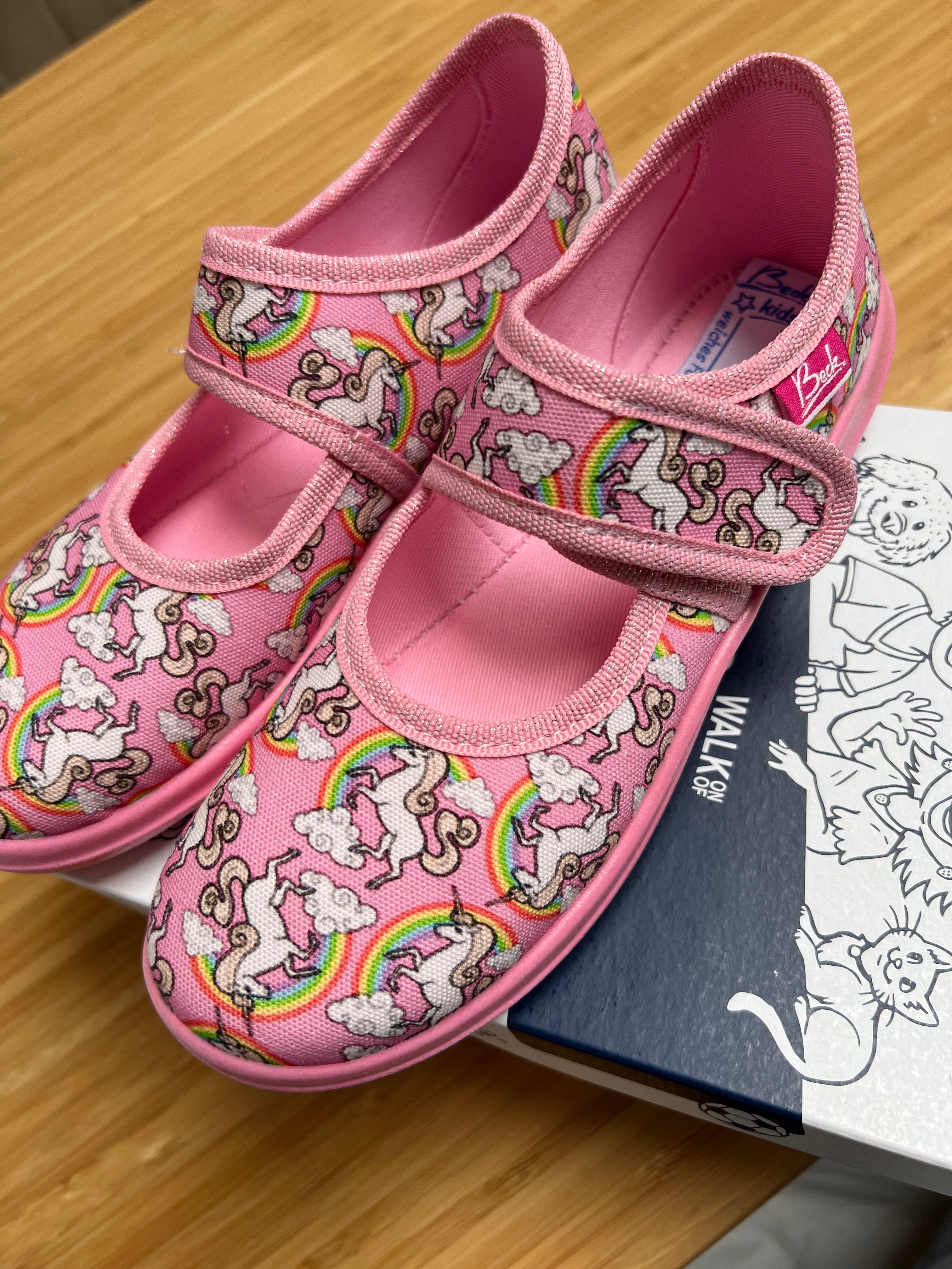 Beck Cotton Rainbow Pink Shoes White Unicorns UK kids Size 12 EU 31 slippers great for dancing or climbing