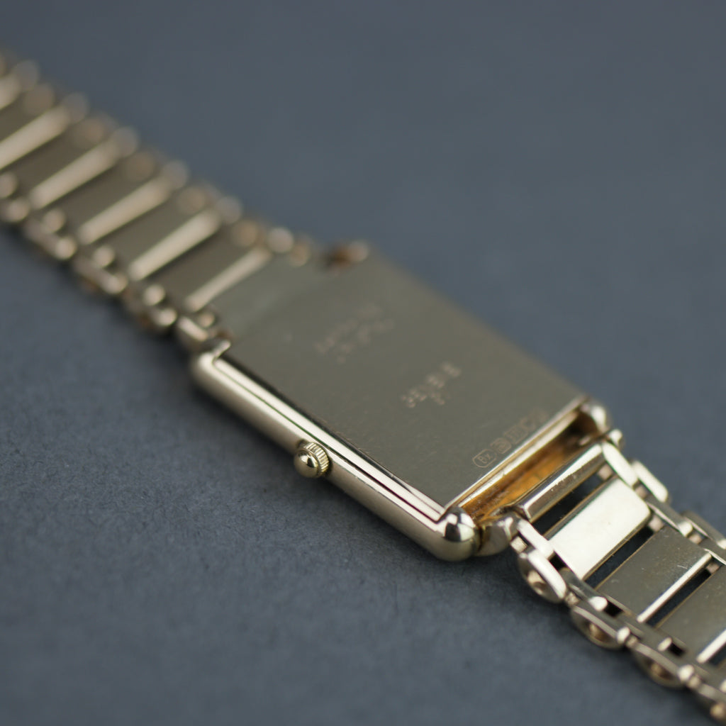 Geneve Ladies Solid 9ct Gold wristwatch - Diamond Bezel - Sapphire Crystal - Roman Dial - UK Hallmarked