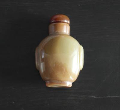 Vintage Schnupftabakflasche aus Achatstein in milchiger Schokoladenfarbe