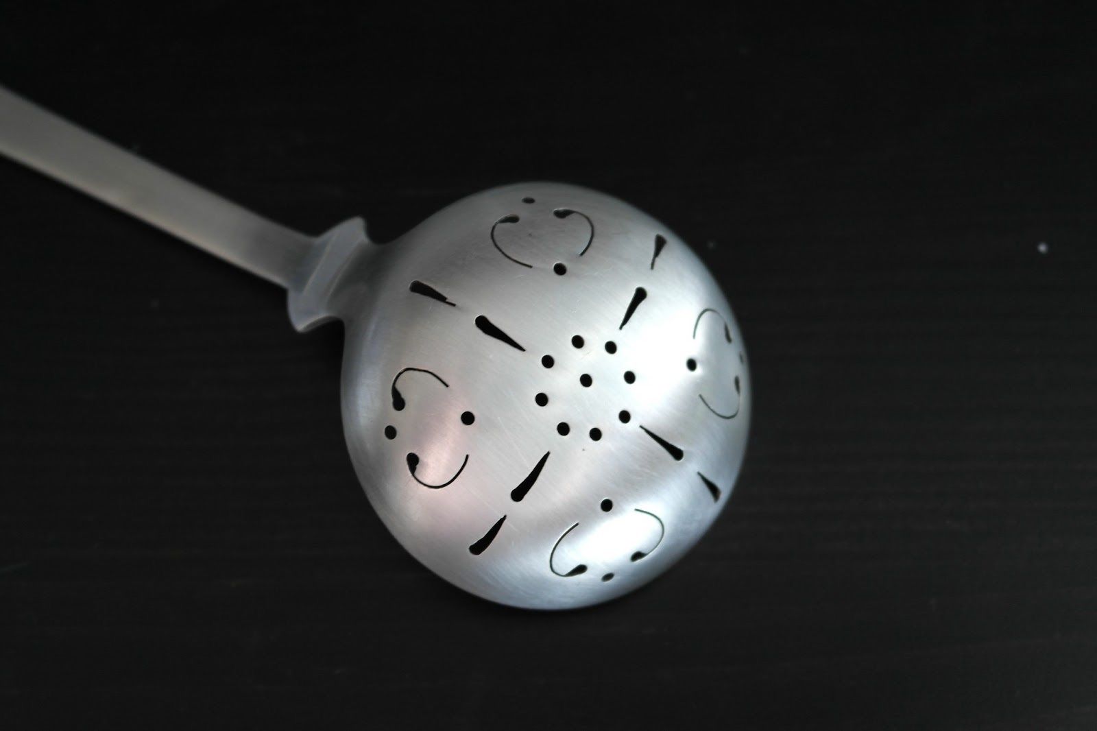 Antique solid silver powder sifter spoon Norway 830S TH Marthinsen