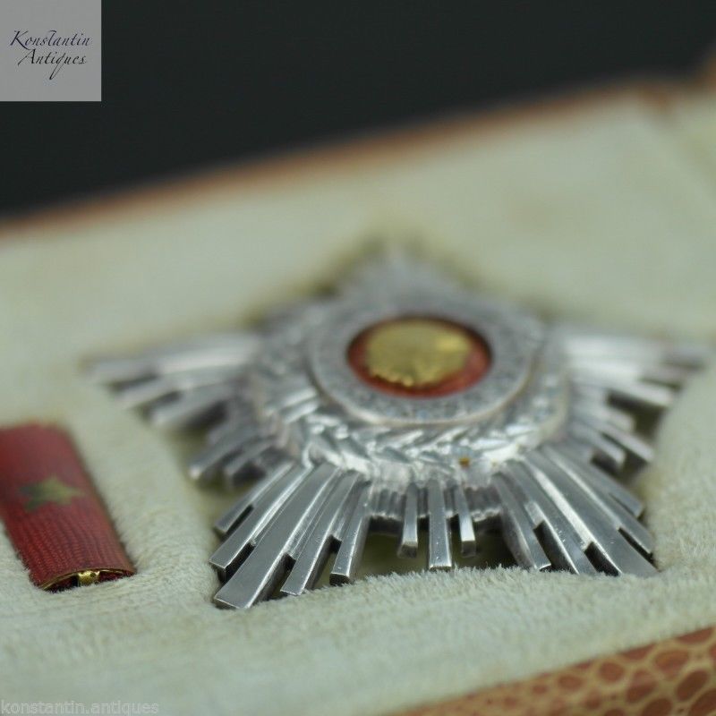 Vintage 1960s esmalte plata maciza orden estrella 22 talla brillante CZ clase III RSR