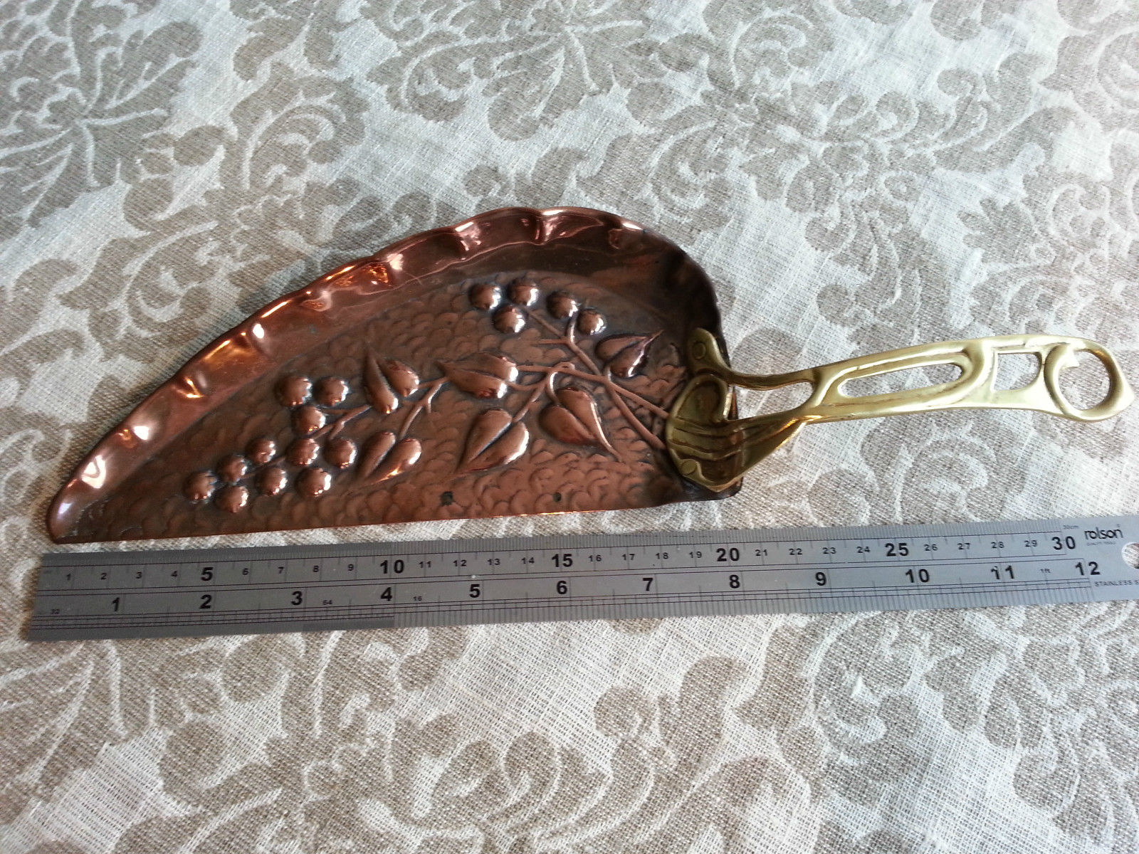 Art Nouveau 19thC brass and copper crumb tray flowers