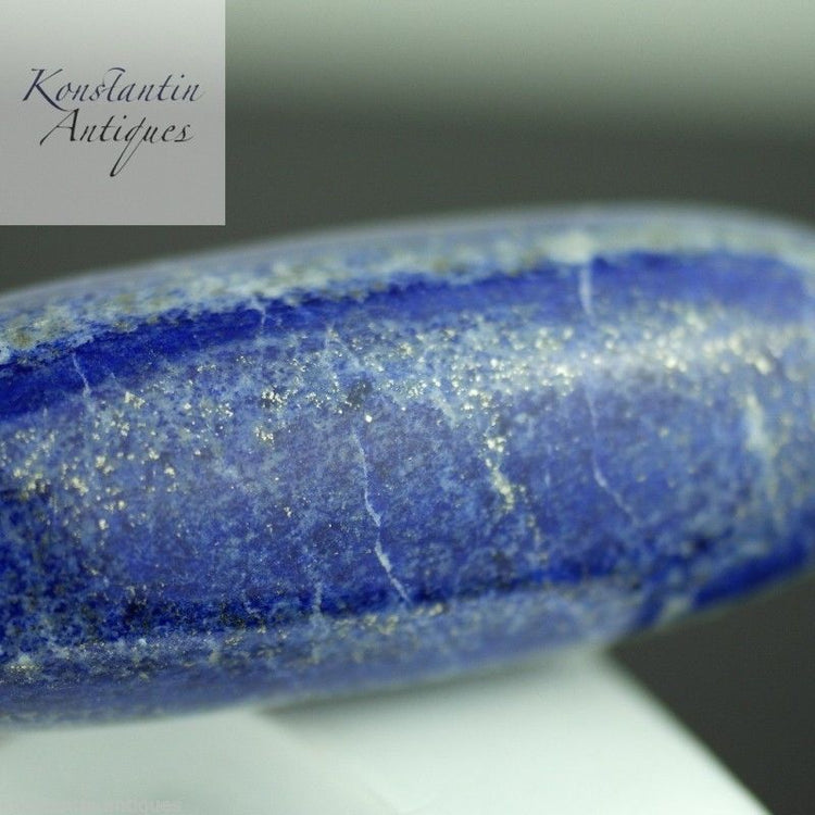 Gran piedra preciosa natural de lapislázuli de 254,3 g.