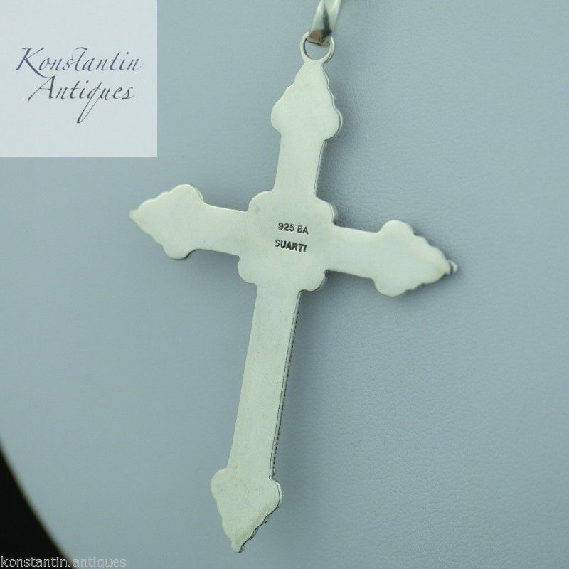 Vintage-Kreuz aus Sterlingsilber mit Opalstein an der Kette 925 Suarti Indonesien