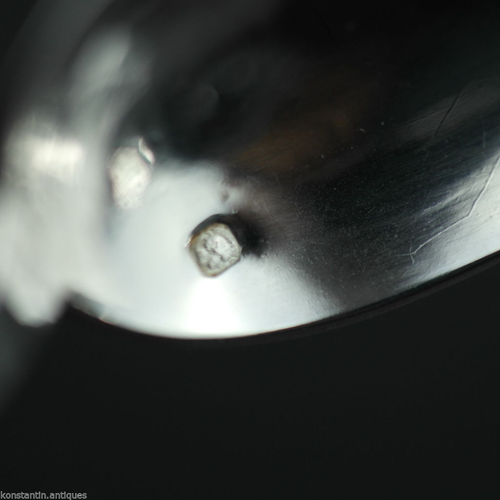 Cuchara antigua de plata maciza de 1838 para triturar azúcar Imperio Francés Minevra 950