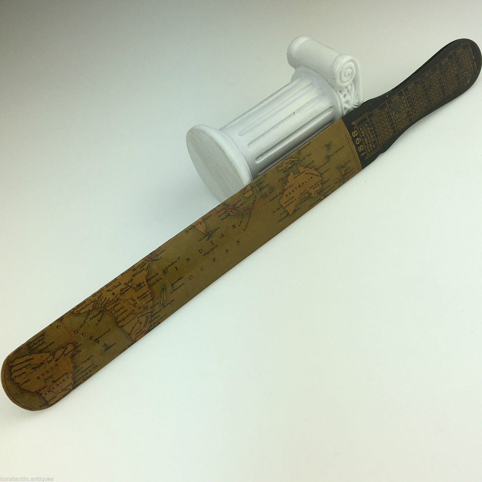 Antiker Seitenwender/Brieföffner aus Holz von 1898 mit Karte The Eastern Telegraph Com