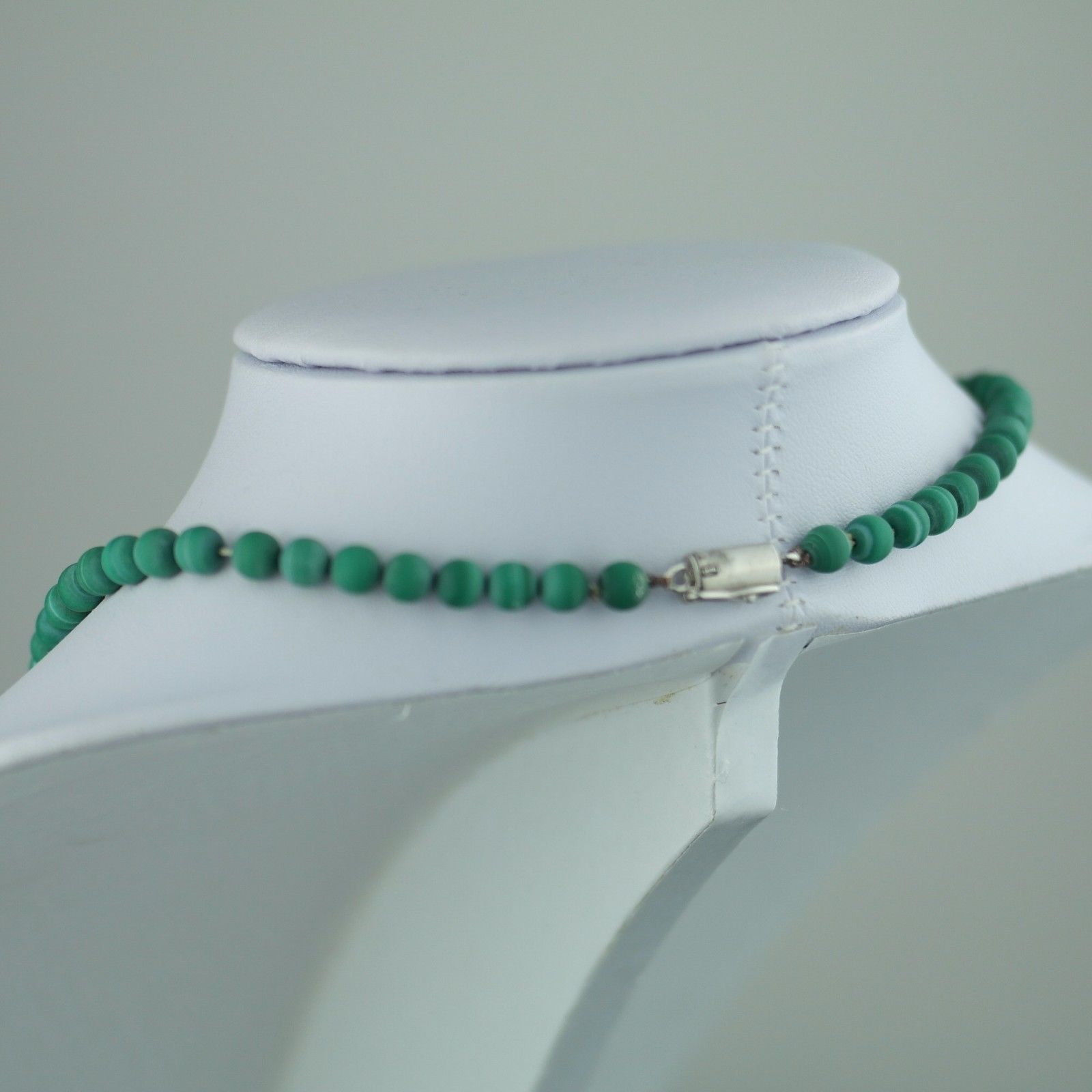 Antique malachite beads necklace with solid silver lock Portugal