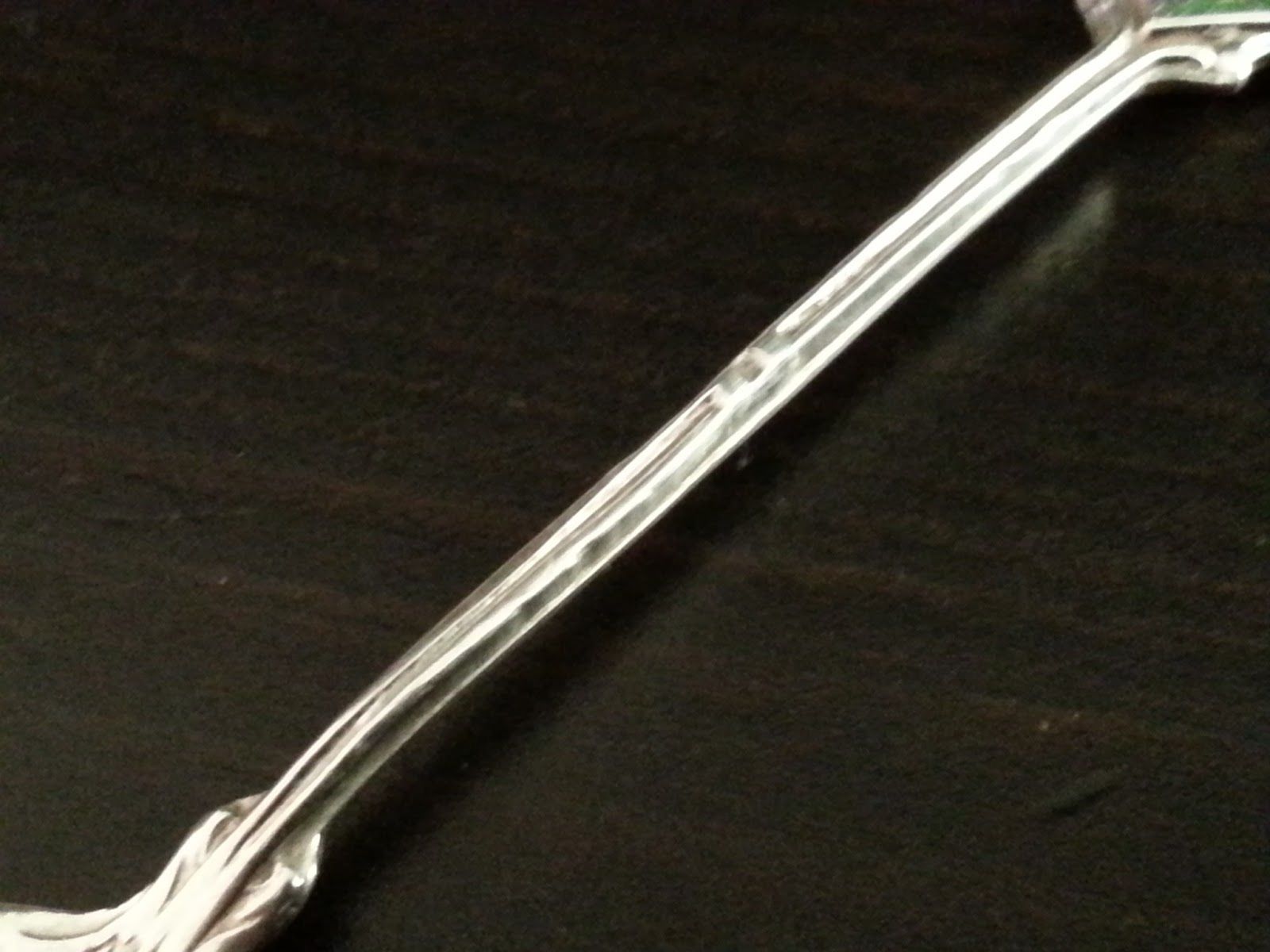 Cuchara de plata esterlina esmaltada Art Déco Hamilton Canadá BMco