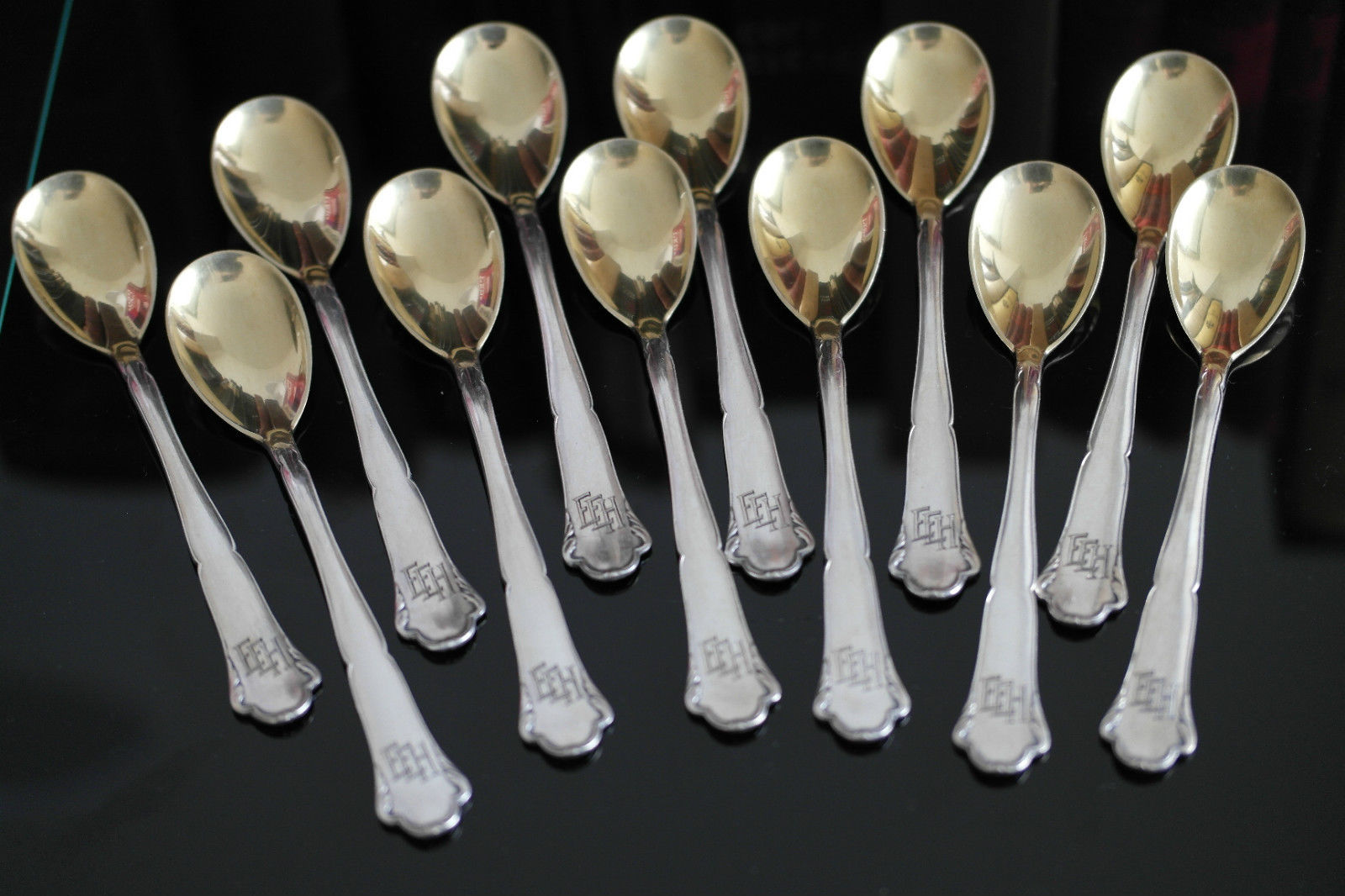 Juego de doce cucharas de plata maciza bañada en oro antiguo WMF Alemán