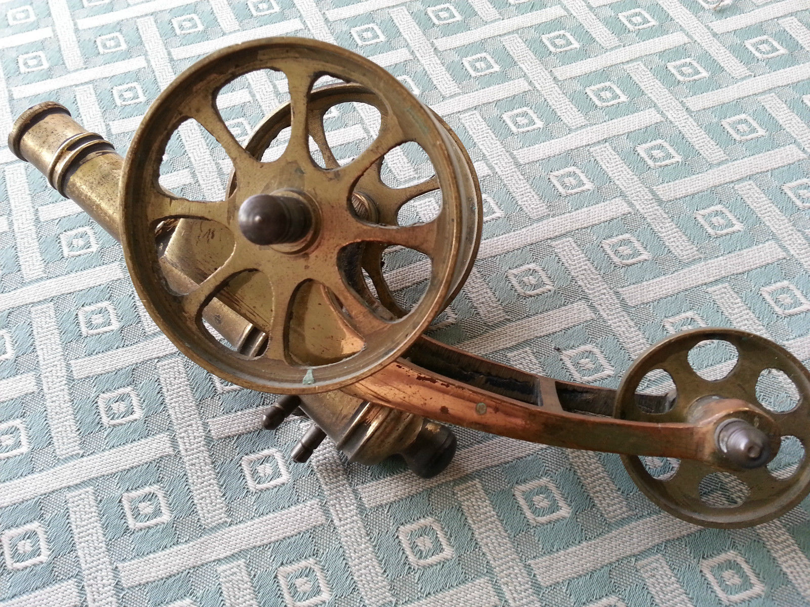 Vintage model Antique cannon brass statue made in British Empire