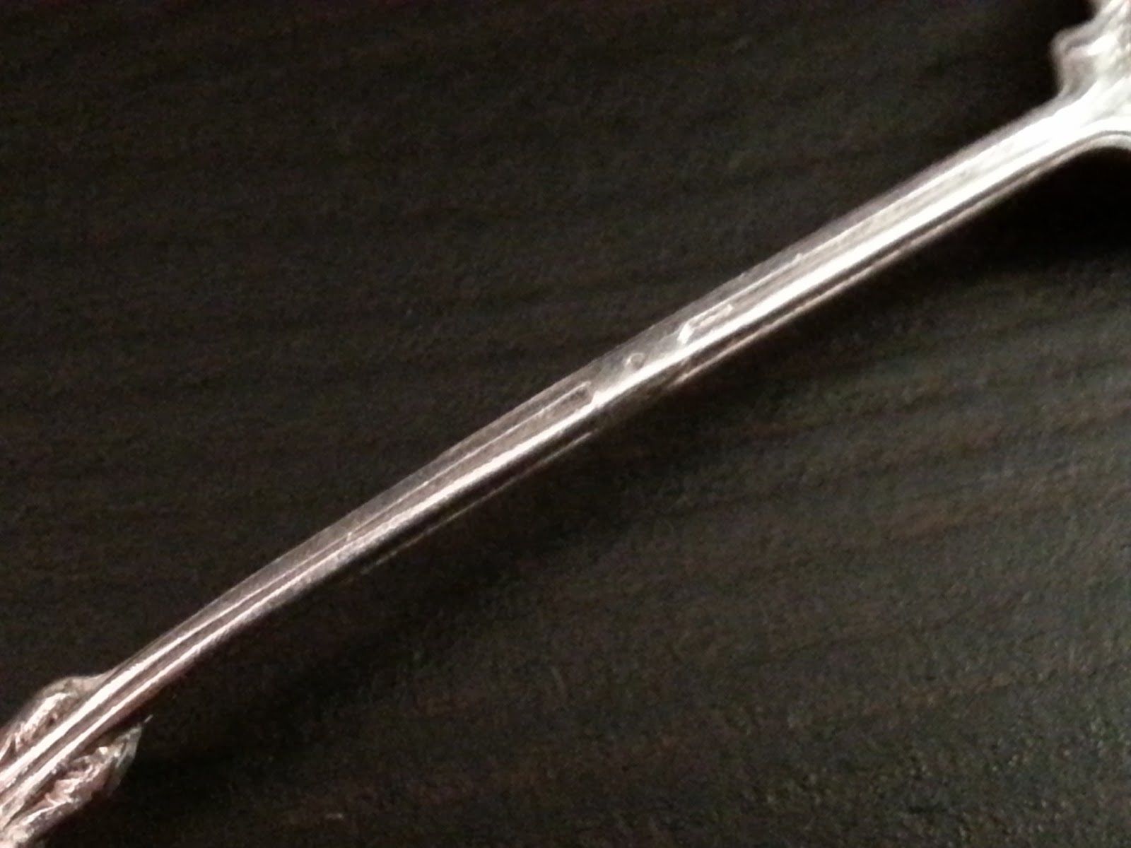 Cuchara de plata esterlina esmaltada antigua Hamilton BMco Canadá