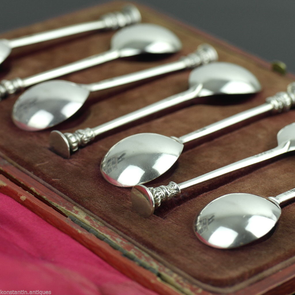 Antique 1916 set solid silver spoons for crushing sugar from Thomas Bradbury