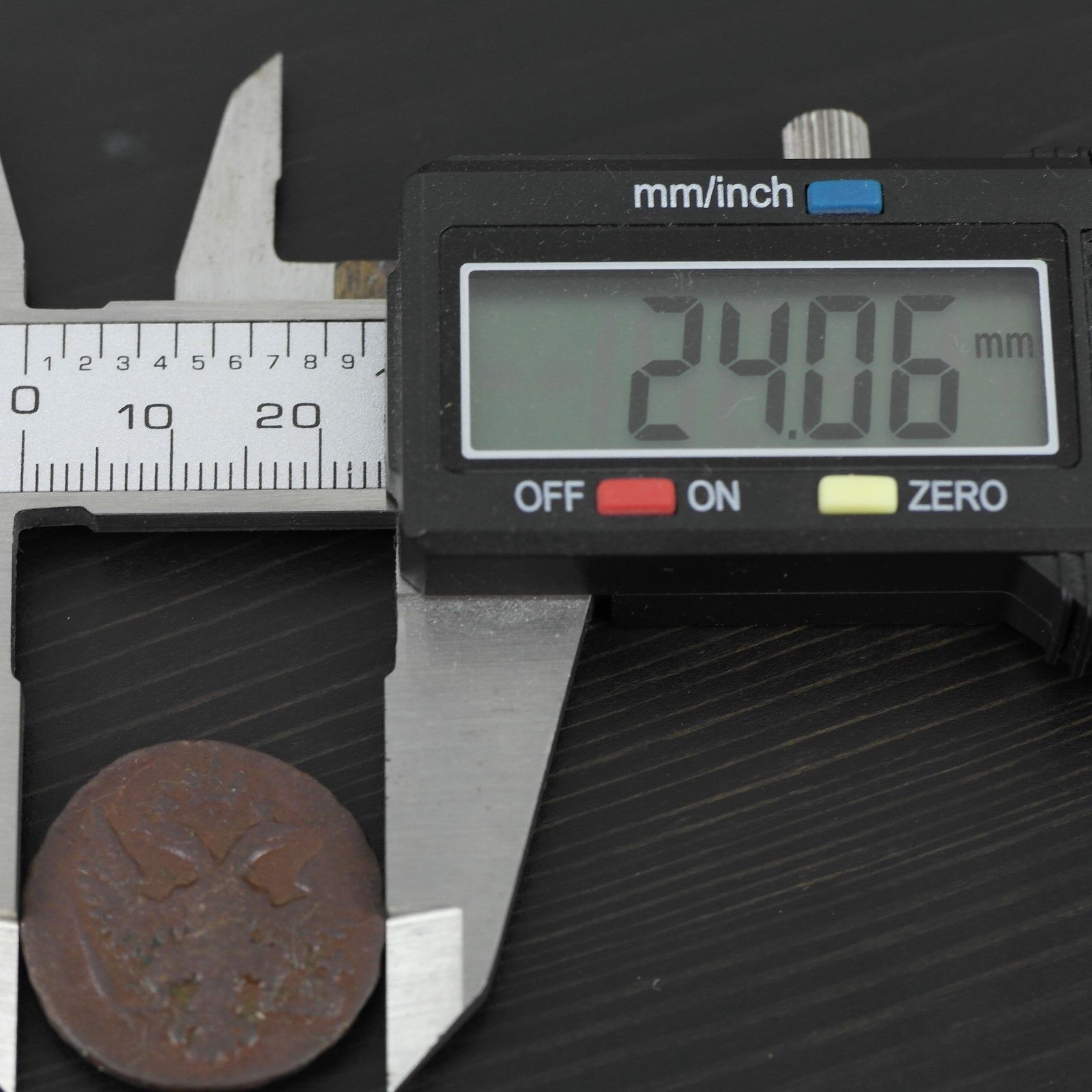 Antike 1748-Münze Denga-Kopek Kaiser Elisabeth des Russischen Reiches SPB 20. Jh