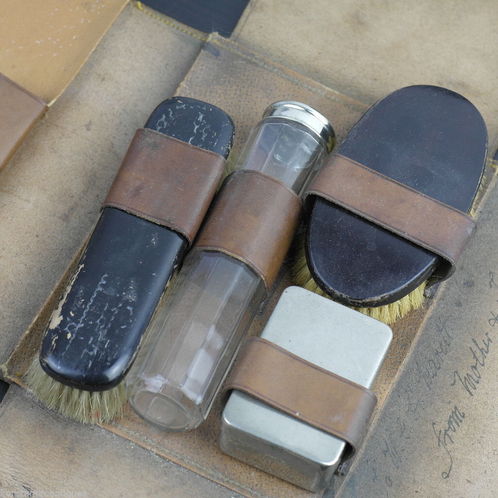 Antique 1911 original leather soldier hygiene case