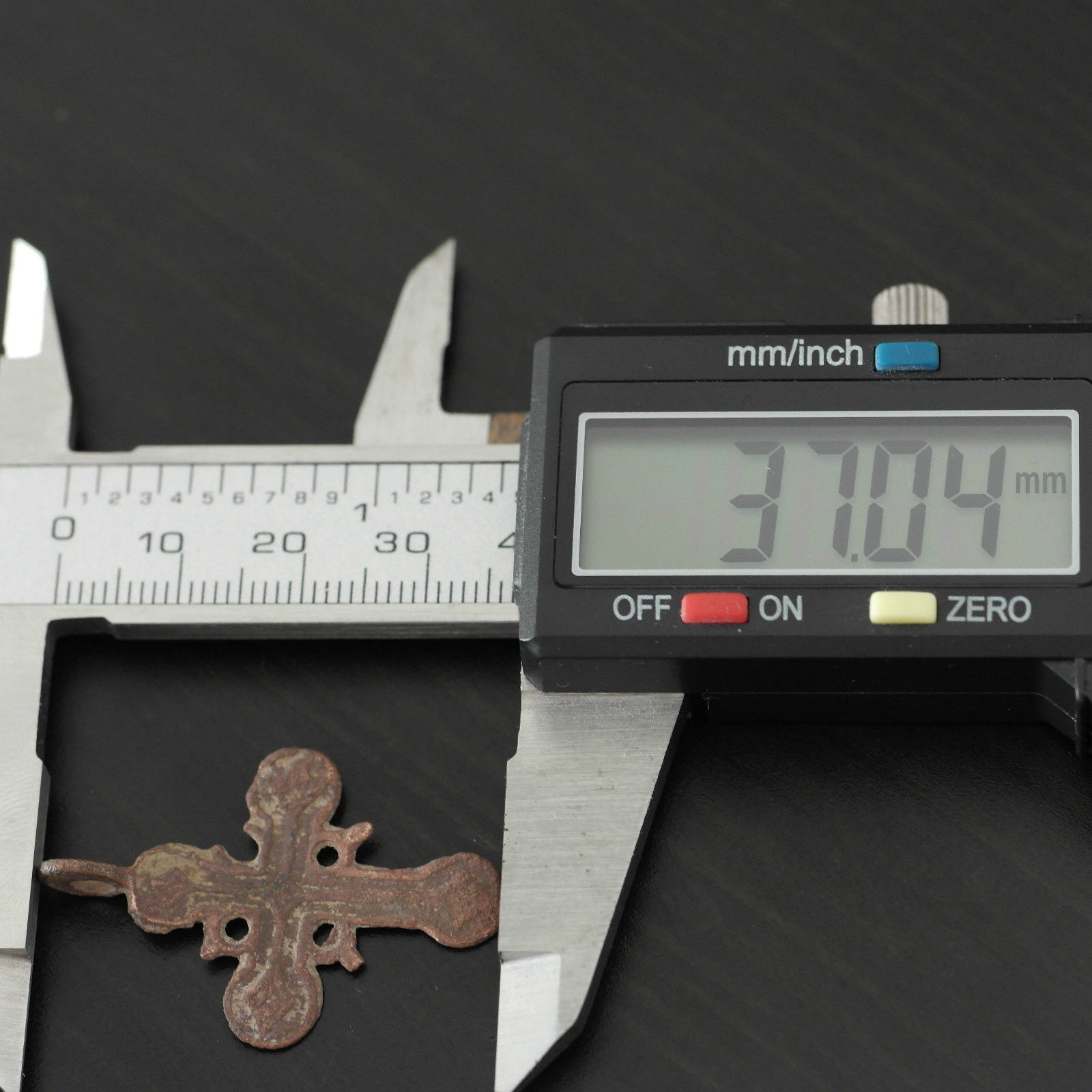 Antikes massives Kreuz des Russischen Reiches Orthodoxe Altgläubige