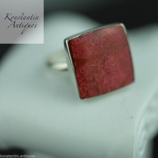 Vintage-Ring aus Sterlingsilber, rote Koralle, quadratisch