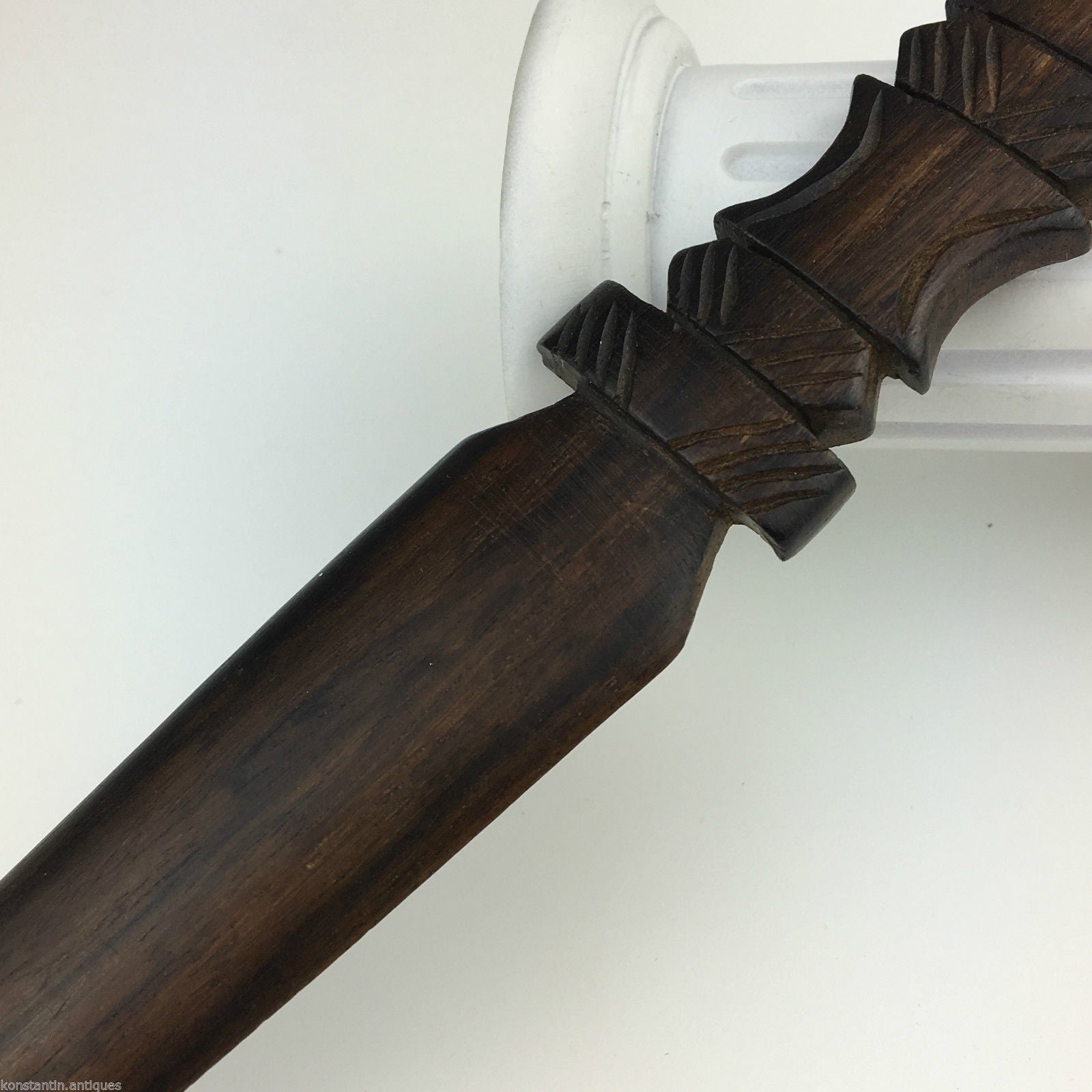 Handgeschnitzter Vintage-Brieföffner / Seitenwender aus afrikanischem Massivholz