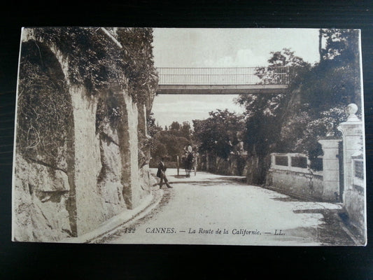 Antike Frankreich-Postkarte 122 Cannes La Route de la Californie LL Carte Postale