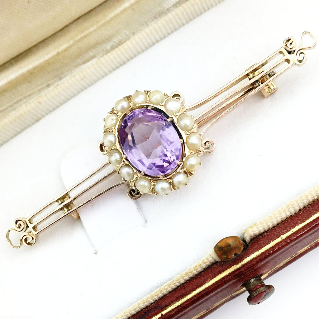 Antike russische Empire-Brosche aus 56-Gold mit Amethyst- und Saatperlengruppe