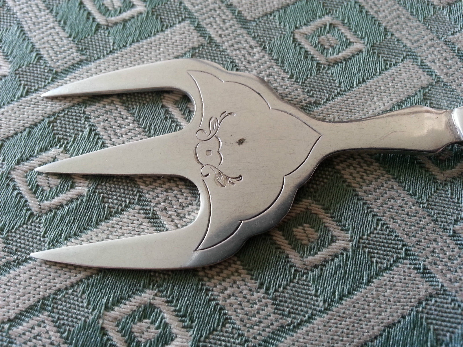 Antique silver plated fish fork with Nacre MOP handle