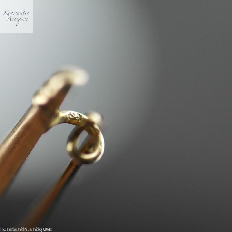 Antike kaiserlich-russische Brosche aus 56 Gold mit Rubin und Perlen aus dem Jahr 1909 – Au Diamant du cap