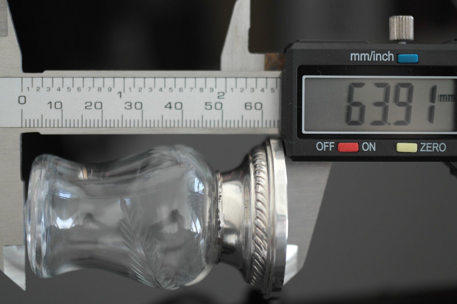 Ruedas de olla de sal de pimienta antigua vidrio fondo de plata de ley Quaker NEWPORT