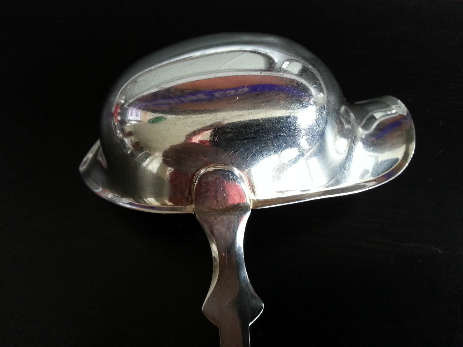 Antiguo cucharón de plata maciza chapado en oro de 1926 Finlandia KALEVALA HELSINKI Soumi