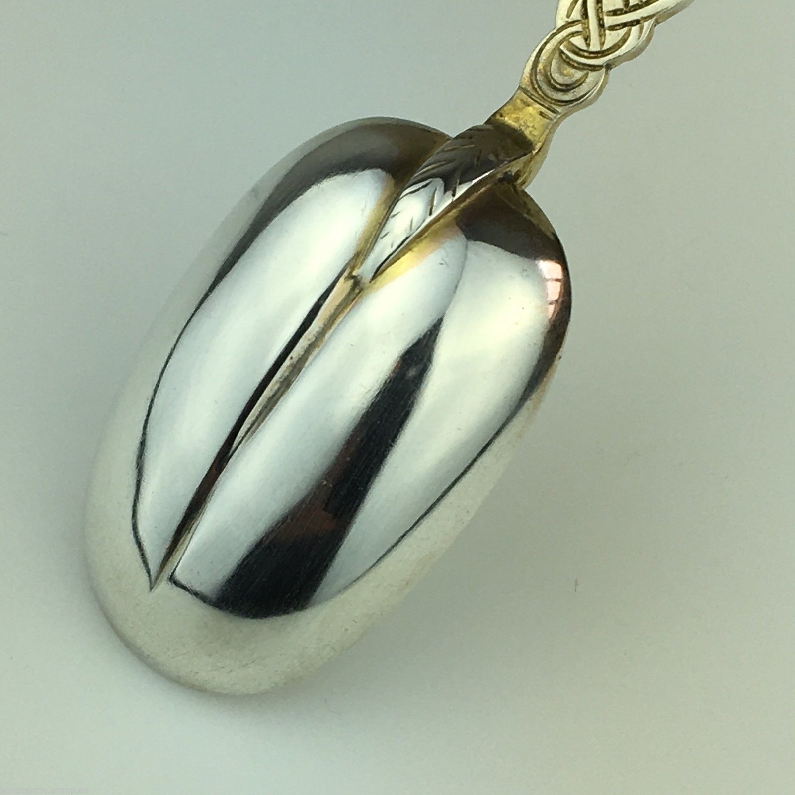 Antiker Salblöffel aus Sterlingsilber aus dem Jahr 1910, London, Britisches Empire