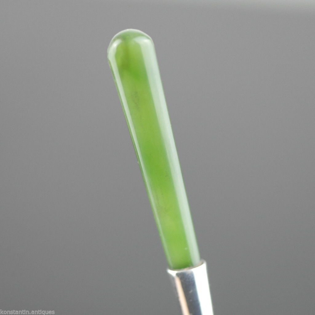 Antike Gabel aus Sterlingsilber aus dem Jahr 1900 mit grünem Jade-Nephrit-Griff