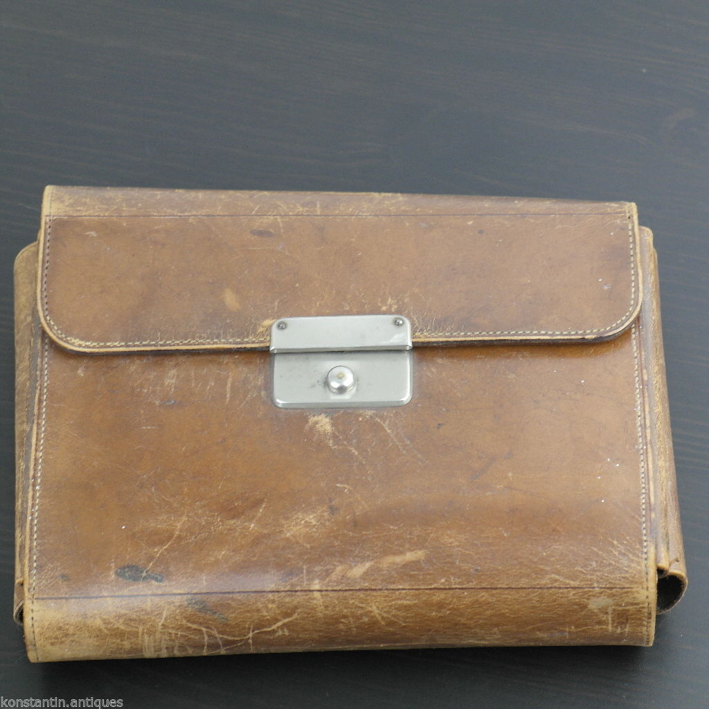 Antique 1911 original leather soldier hygiene case