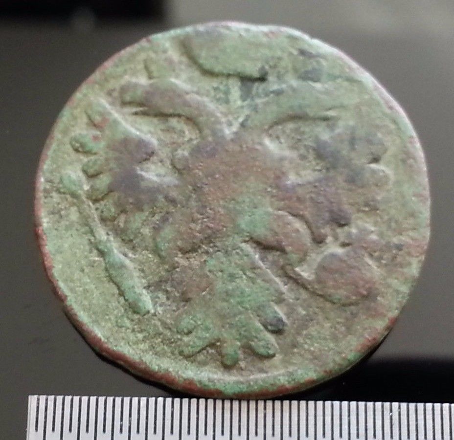 Moneda antigua de 1749 denga kopeks Emperador Isabel del Imperio Ruso siglo XVIII