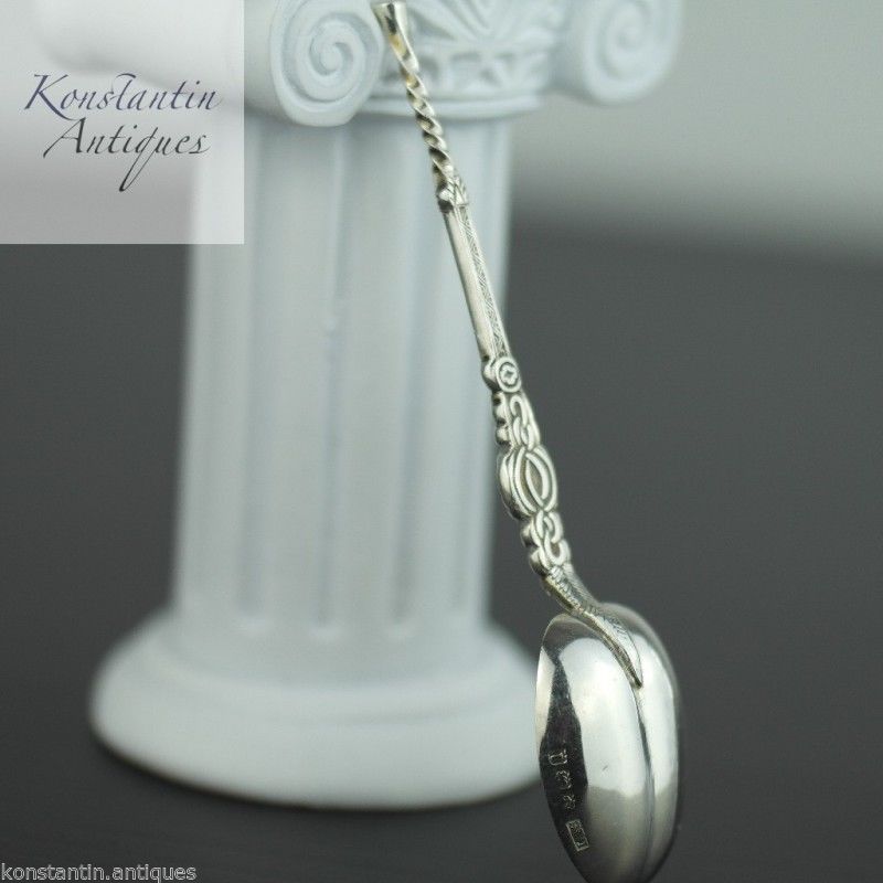 Antique 1910 sterling silver anointing spoon Birmingham British Empire