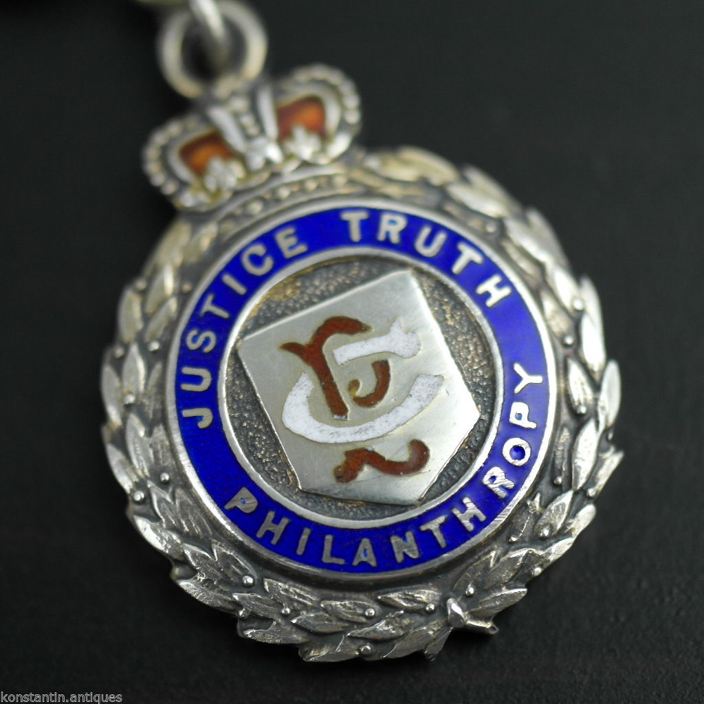 Antigua Medalla de plata maciza de 1938 RAOB Justicia Verdad Filantropía 2243