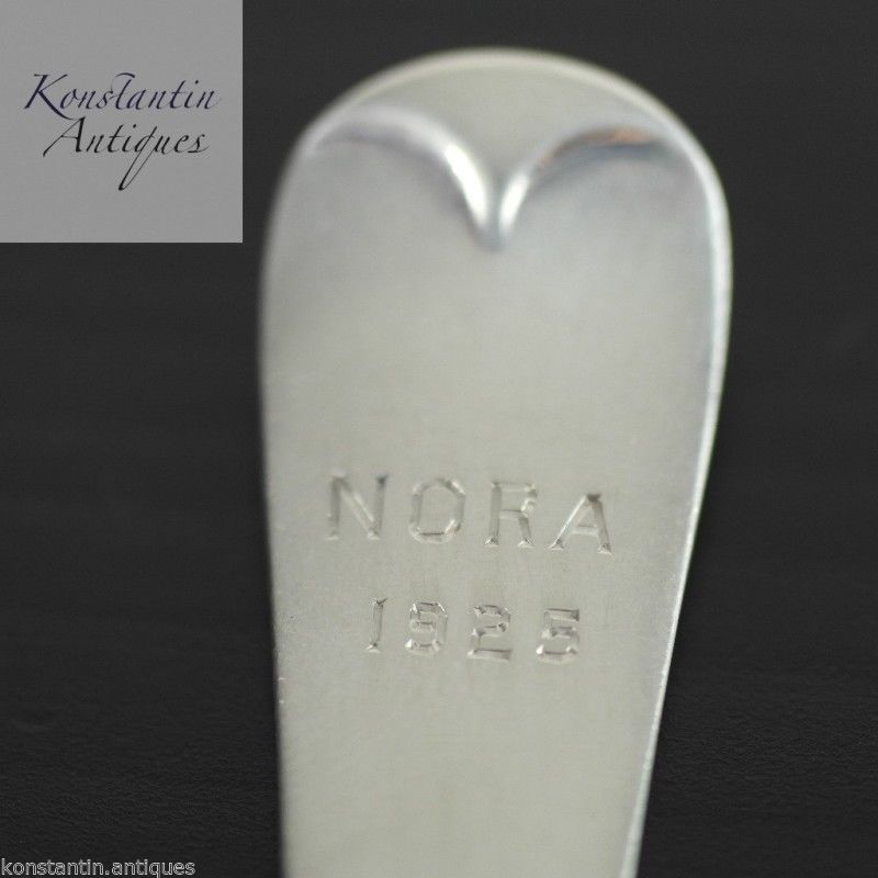 Antigua cuchara de bayas de plata de ley de 1903 Birmingham Nora Victoriana