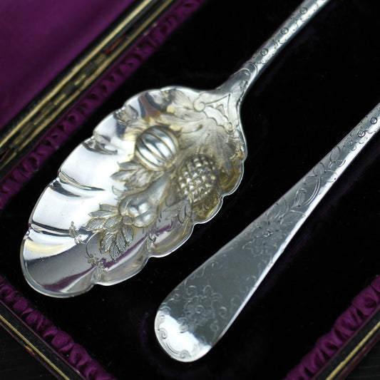 Antiguo par de cucharas de frutas de plata de ley de 1797 Imperio Británico de la época georgiana de Londres