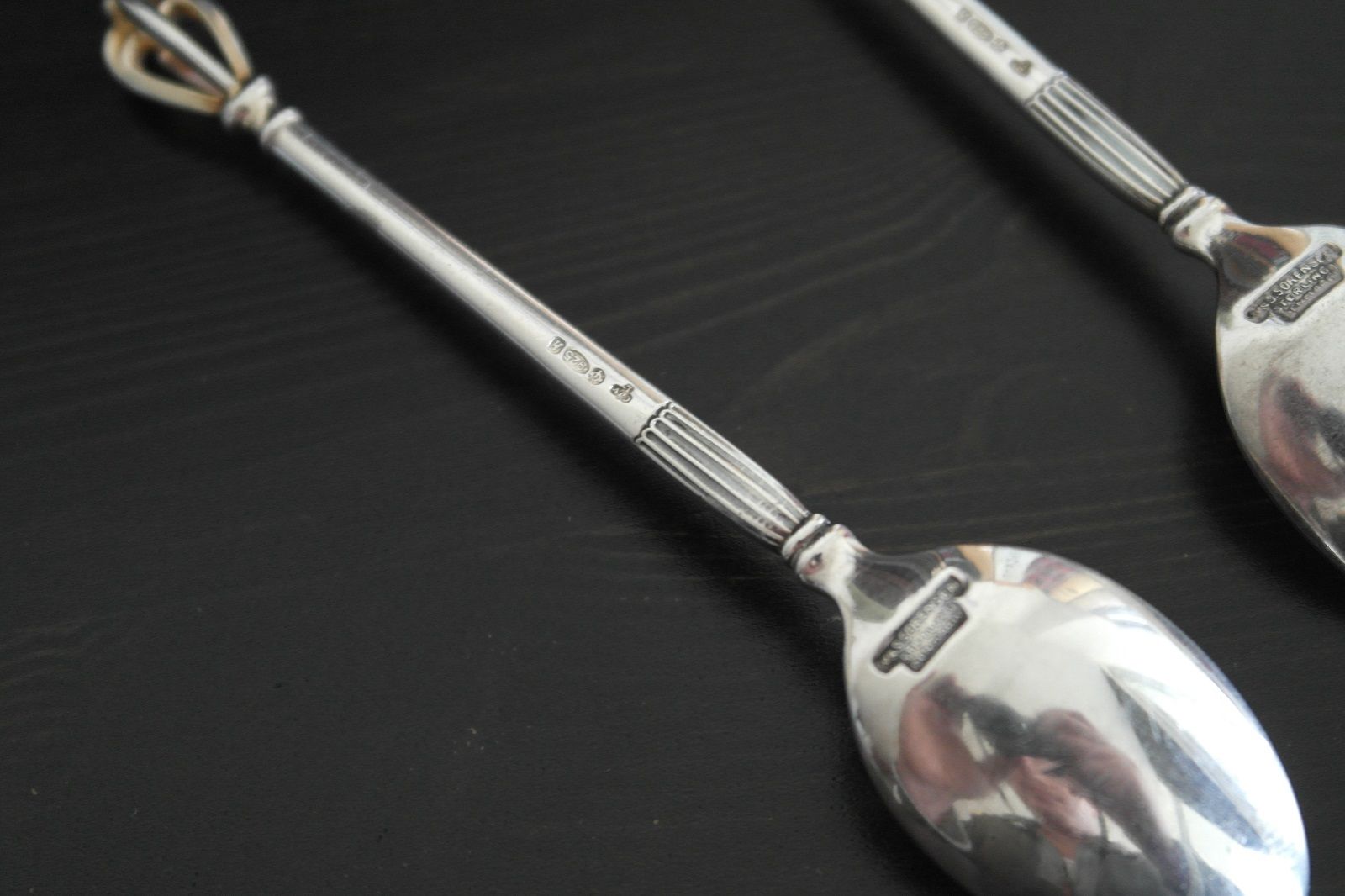 Vintage plata de primera ley set seis cucharas más pinzas Dinamarca W&amp;S Sorensen en caja