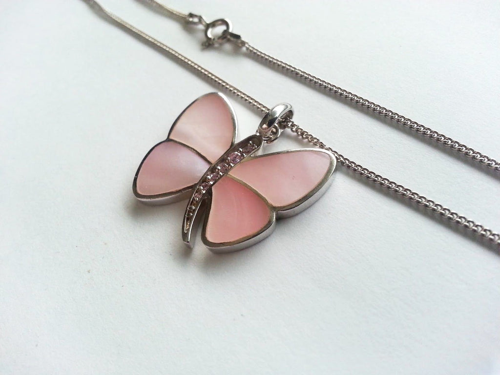 Sterling silver ring and butterfly charm pendant neck chain necklace Nacre MOP
