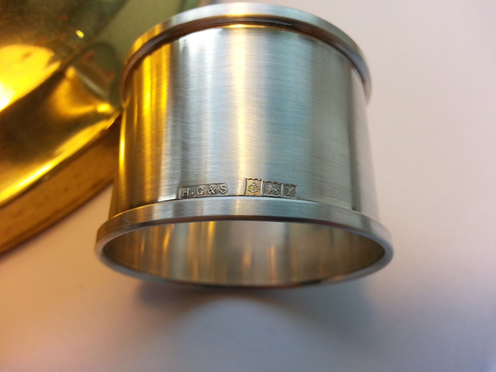 Vintage 1973 solid silver napkin ring Birmingham Henry Griffiths & Sons Gift