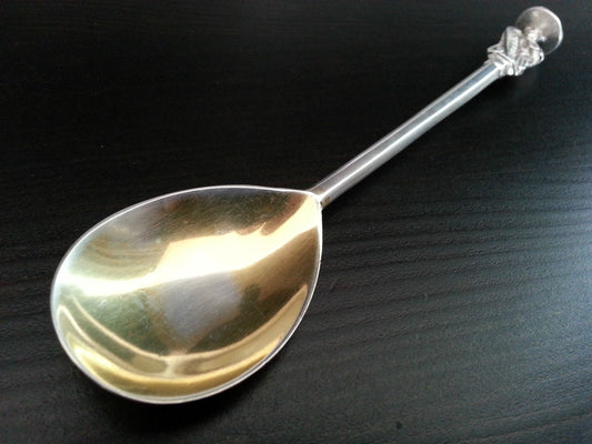 Antique 1928 gold plated solid silver spoon from Thomas Bradbury Sheffield