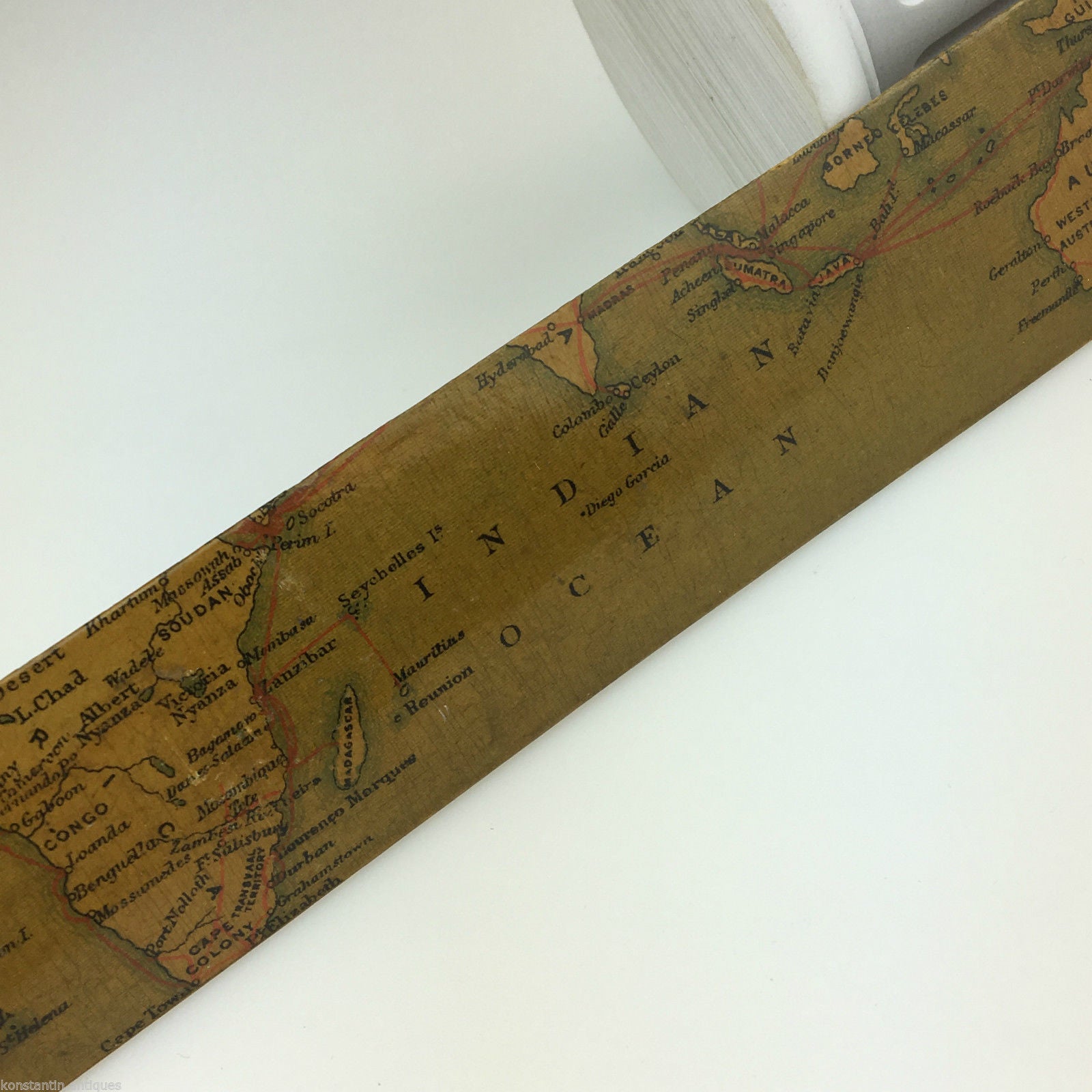 Antiker Seitenwender/Brieföffner aus Holz von 1898 mit Karte The Eastern Telegraph Com