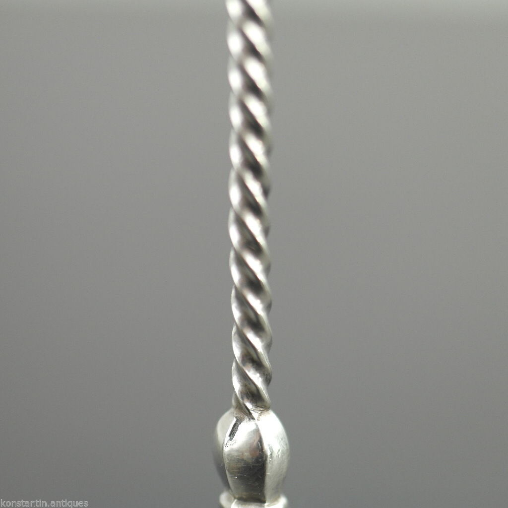 Antiker Löffel aus massivem Silber aus dem Jahr 1838 zum Zerkleinern von Zucker, französisches Empire, Minevra 950